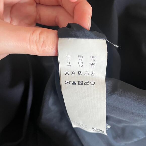 Navy hugo boss womens blazer - Picture 7 of 7